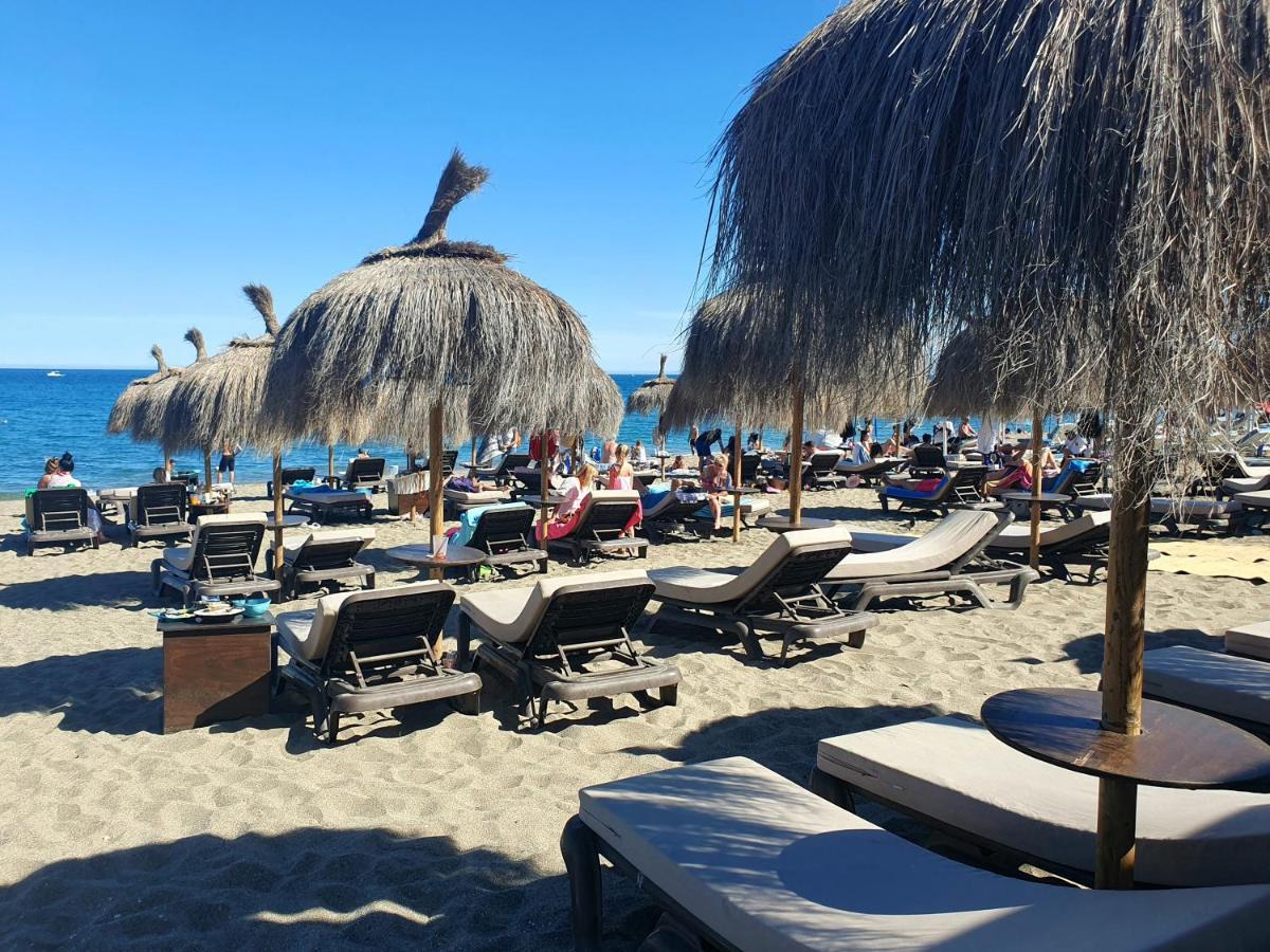 Luxury Beachfront Apartment With Pool, Sauna, Fitness And Gym In Province Malaga, Andalusia 미하스 외부 사진