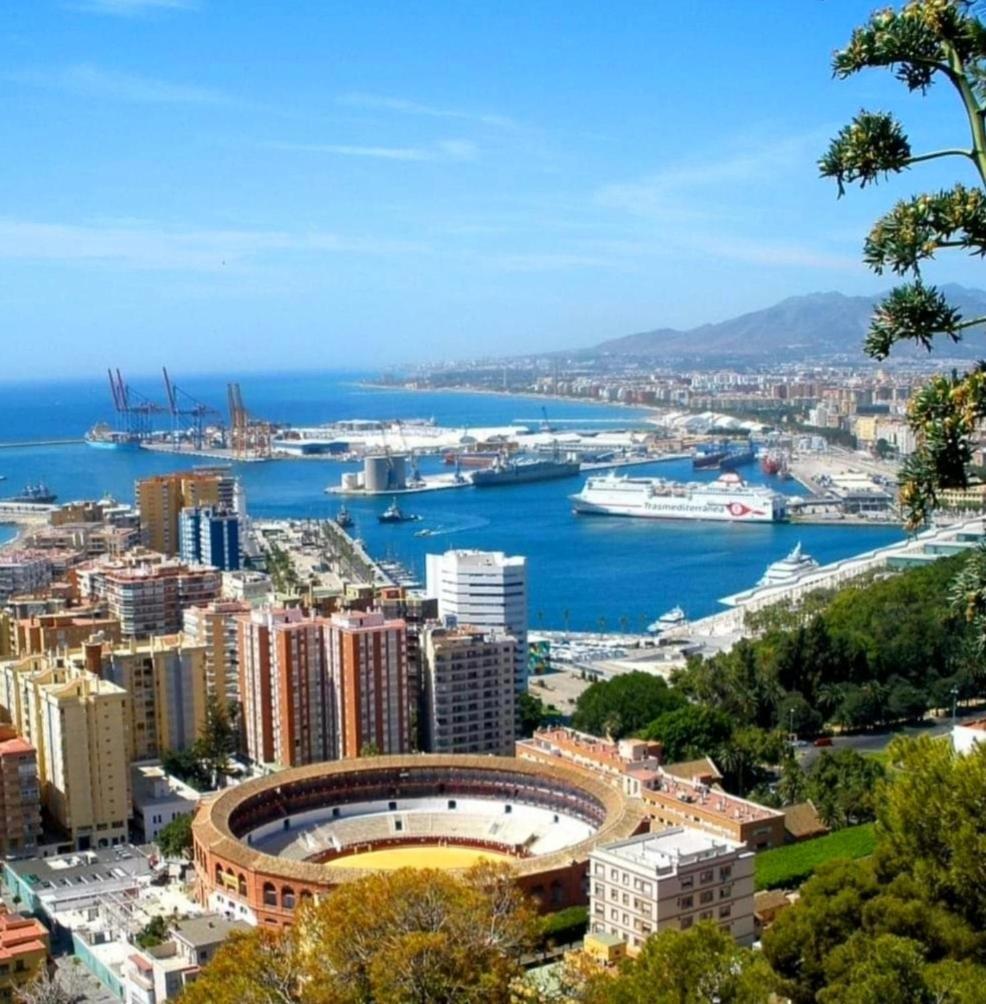Luxury Beachfront Apartment With Pool, Sauna, Fitness And Gym In Province Malaga, Andalusia 미하스 외부 사진