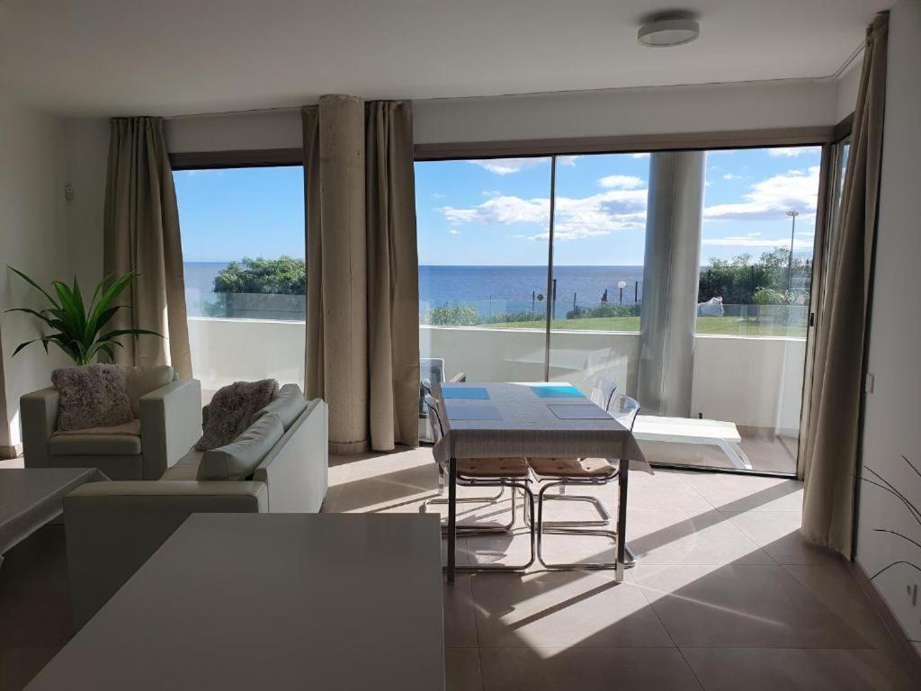 Luxury Beachfront Apartment With Pool, Sauna, Fitness And Gym In Province Malaga, Andalusia 미하스 외부 사진