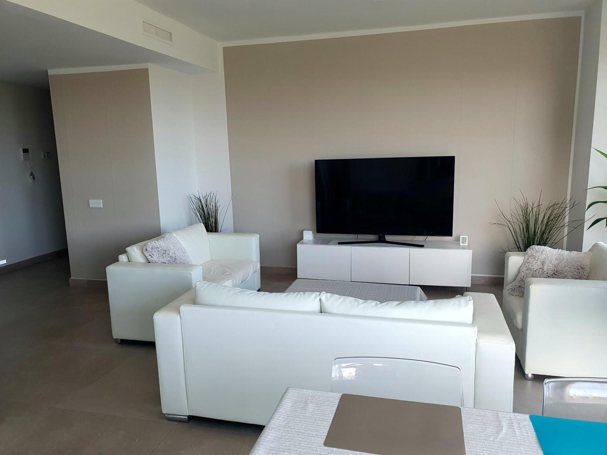Luxury Beachfront Apartment With Pool, Sauna, Fitness And Gym In Province Malaga, Andalusia 미하스 외부 사진